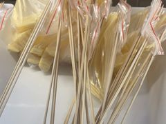 -辣八香新疆孜然串烤火锅(环球港店)