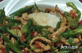 Spicy Green Pepper Shredded Pork Rice