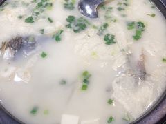 -大城小院饭店(博隆广场虹桥店)
