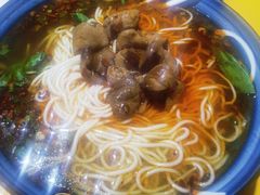 -砖头卤味
