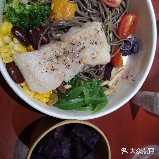 狠减脂的小蚂蚁轻食(渭南店)