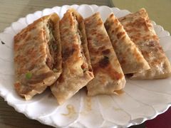 -溢心园香河肉饼总店