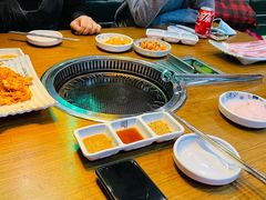 -豚豚猪村烤肉·韩国烤肉(总店)