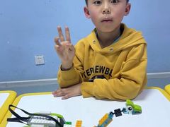 -童程童美少儿编程乐高机器人(河西万达校区)