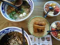 -胡大怪手工酸辣粉(安亭店)