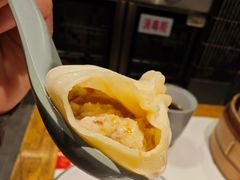 -馋三尺蟹粉小笼(人民广场店)