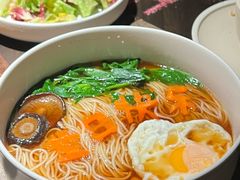 -九月里.自由花园餐厅