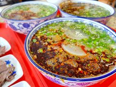 -吾穆勒蓬灰牛肉面·清真(北滨河中路店)