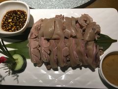 -梓程海鲜大酒家
