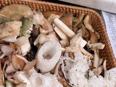 -山菌美食苑(振兴路店)
