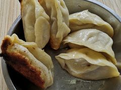 -黄阿姨锅贴大王(万航渡路店)