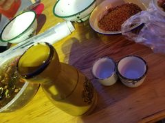 -拈签一笑黄牛肉辣卤串串