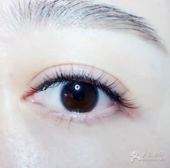 -手牵手美甲