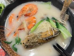 -十面欢腾·海鲜面·台式Bistro(长乐路店)