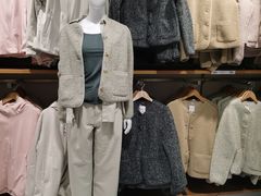 -优衣库(北京万柳华联购物中心店)