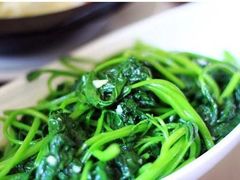 -海口滨海新村143号海南老字号炒菜店