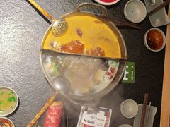 -三出山火锅(南京万象天地店)