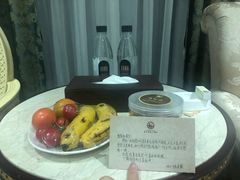 -茂名熹龙国际大酒店(人民广场高铁站店)