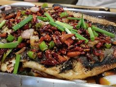 -鸣记脆皮烤鱼(铁西店)