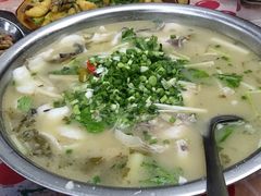 -廖哥泡椒兔(峨眉店)