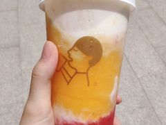 莓莓芒芒甘露-喜茶(杭州滨江宝龙店)
