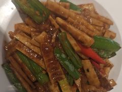 -院8里·少城记忆老川菜(宽窄巷子店)