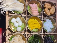 -三顾烤庐·烤鱼·烧烤·龙虾(奉贤店)