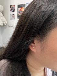 -AI艾耳·专业手工耳洞·穿孔美学馆