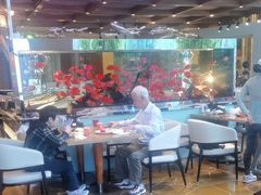 -怡咖啡海鲜自助餐厅(浦东香格里拉店)