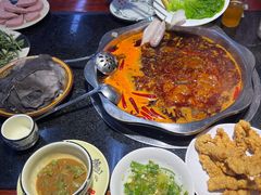 -重庆楊門机场老火锅(20年老店两路总店)