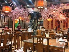 -那家老院子东北菜·饺子·小鸡炖蘑菇(艳华街店)