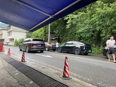 -黑竹沟新场牛肉火锅