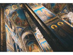 -滴血救世主教堂