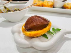 金殿干鲍鱼酥-万豪金殿(香港JW万豪酒店)