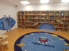 -小门牙好性格托育(北外滩中心)