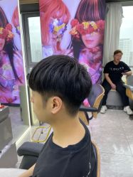 -藤野造型烫发染发