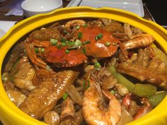 -多嘴肉蟹煲(万达店)