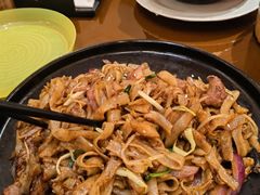 -广州中心皇冠假日酒店·百粤楼