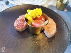 -查特花园美食广场(西单大悦城店)
