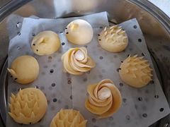 -爱的果实月嫂育婴师(世纪东方店)