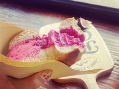 -Catch Bagel(芳草地店)