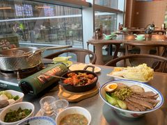 -潮界(LU·ONE凯德晶萃广场店)