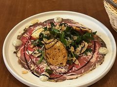 半生牛肉薄片配芝麻菜-Entrecôte 法国牛扒馆(保利·时光里店)