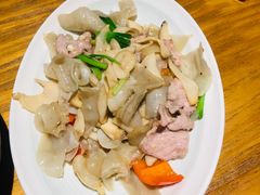 -十三式重庆江湖菜(金茂览秀城店)