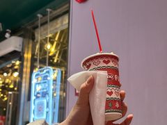 -DQ·蛋糕·冰淇淋(大宁国际商业广场店)