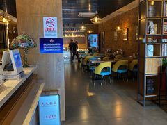 -缦咖电竞酒店(北京鸟巢红军营地铁站店)
