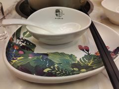 -樾餐厅泰式海鲜火锅(民歌湖店)