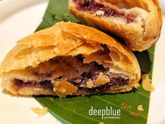 玫瑰鲜花饼-云海肴·汽锅鸡·云南菜(苏州中心店)