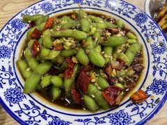 -江城燕子大排档(江汉路步行街店)