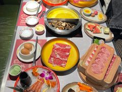 -一绪に寿喜烧自助(世茂广场店)